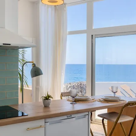 Ocean View Paradise غيمار