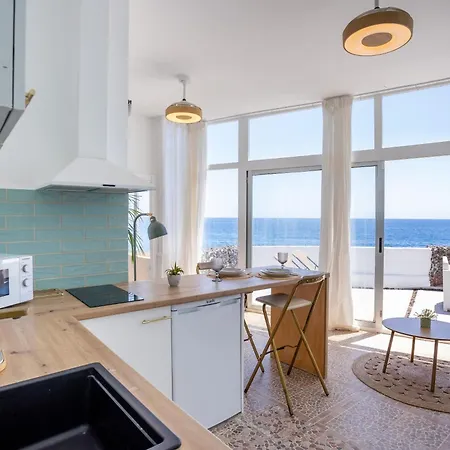 Ocean View Paradise * غيمار